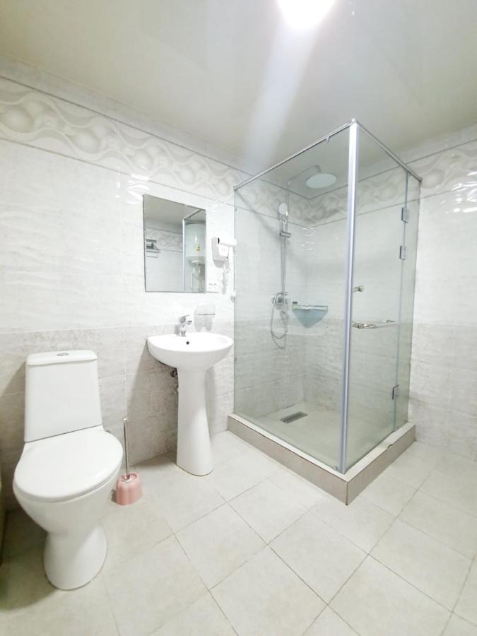 Baraka Hotel Tasken Kültér fotó
