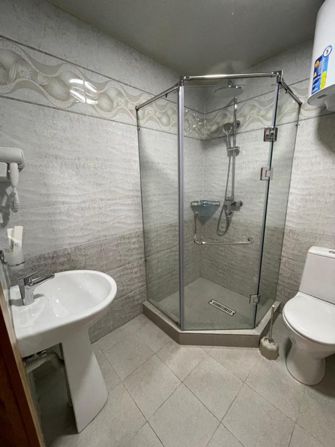 Baraka Hotel Tasken Kültér fotó