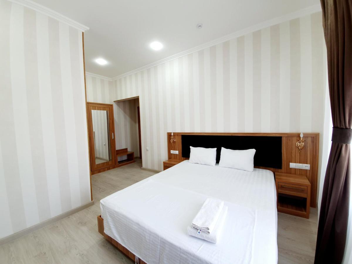 Baraka Hotel Tasken Kültér fotó