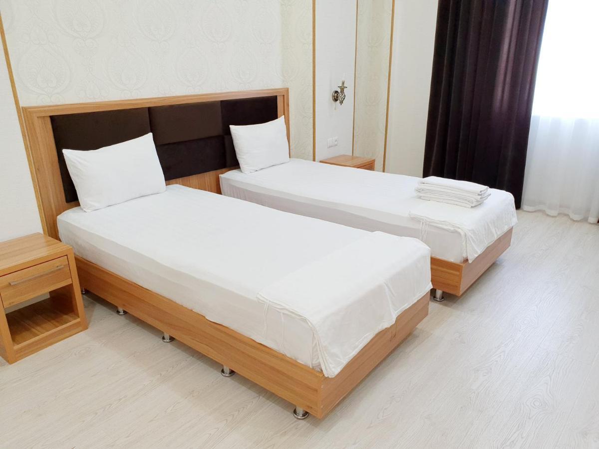 Baraka Hotel Tasken Kültér fotó