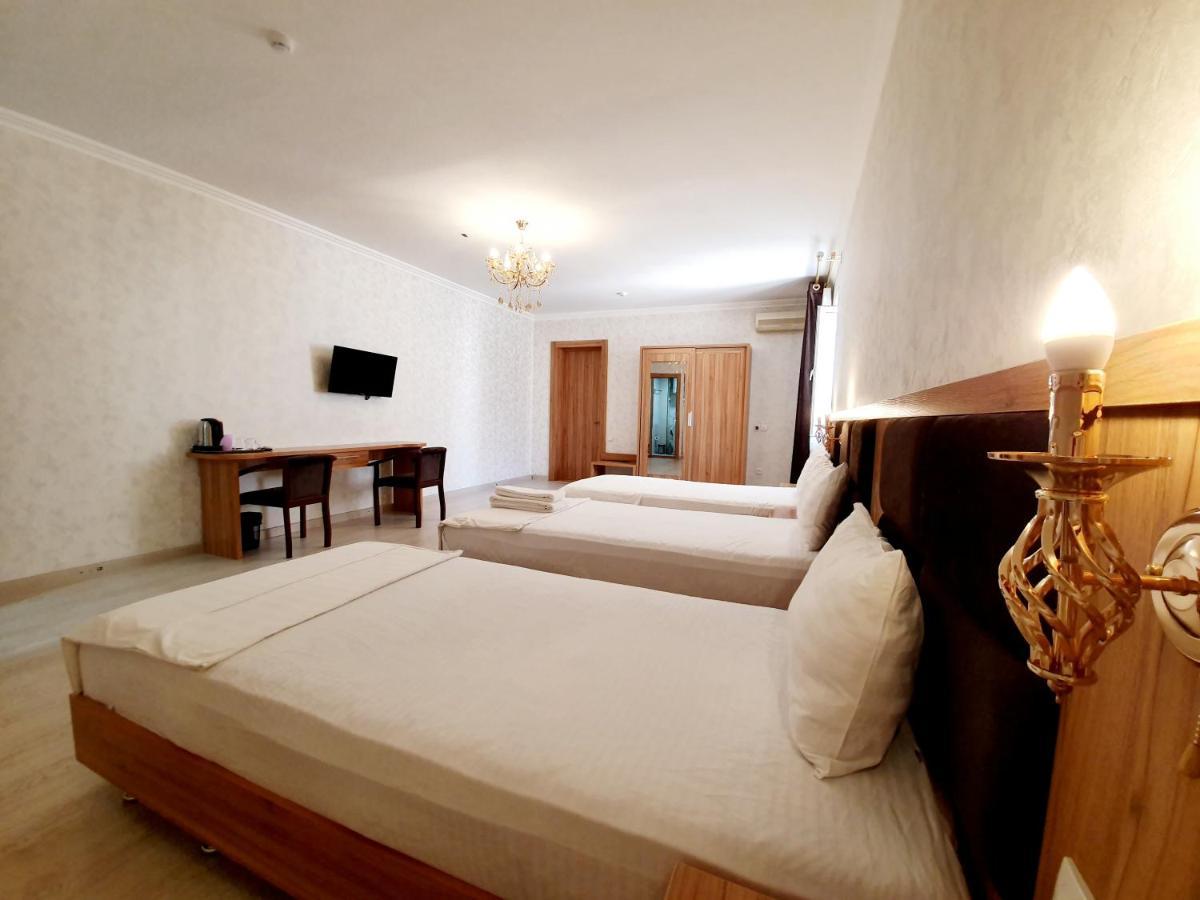 Baraka Hotel Tasken Kültér fotó